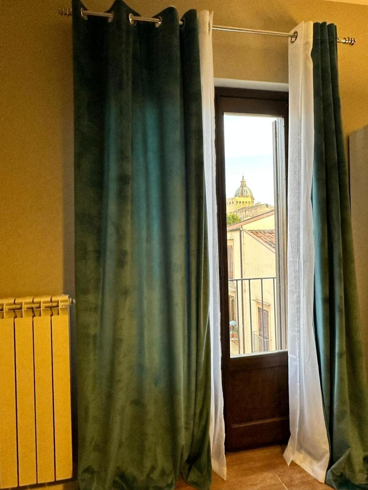 Centrumassimo Apartment 팔레르모 외부 사진